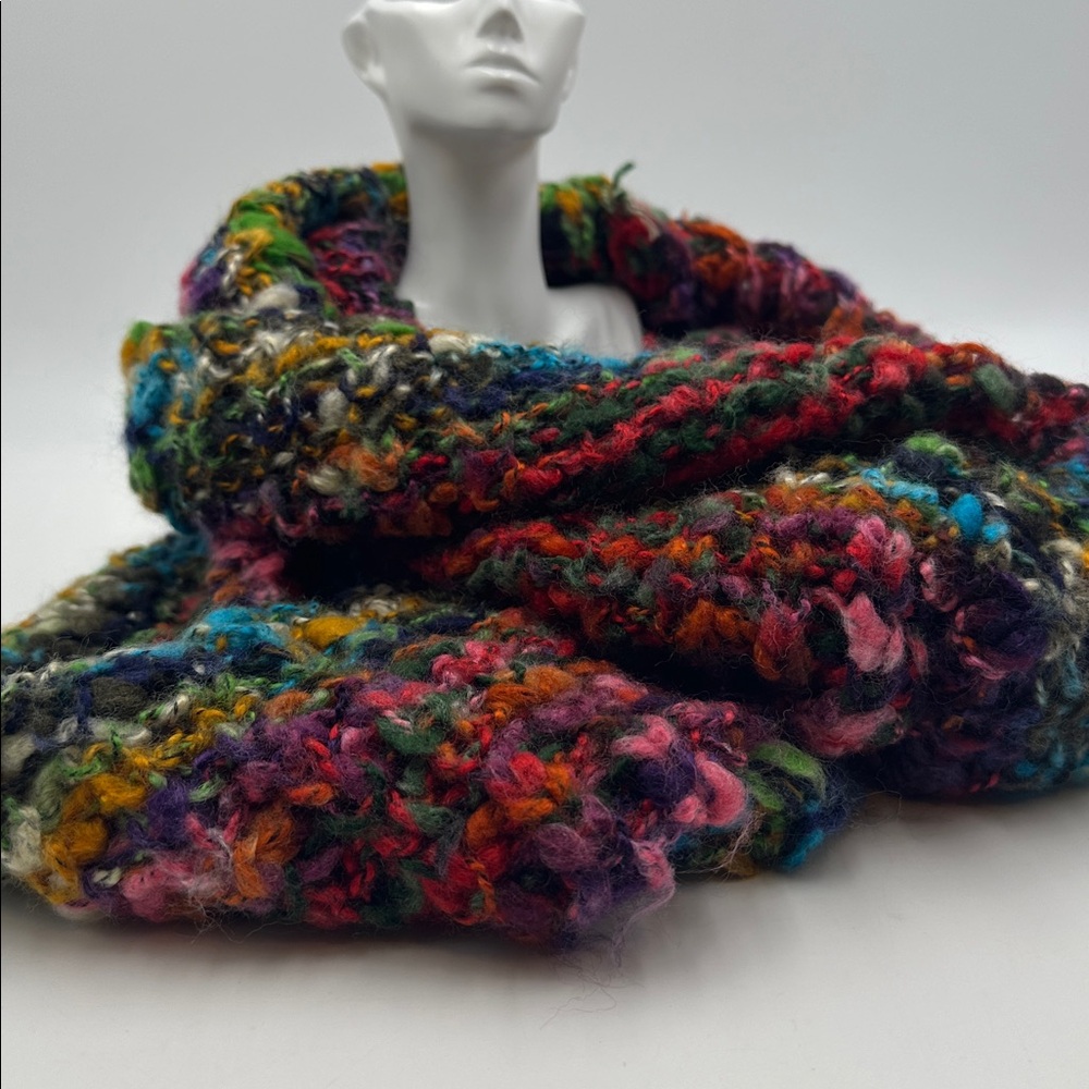 Pretty Persuasions Infinity Loop Scarf
